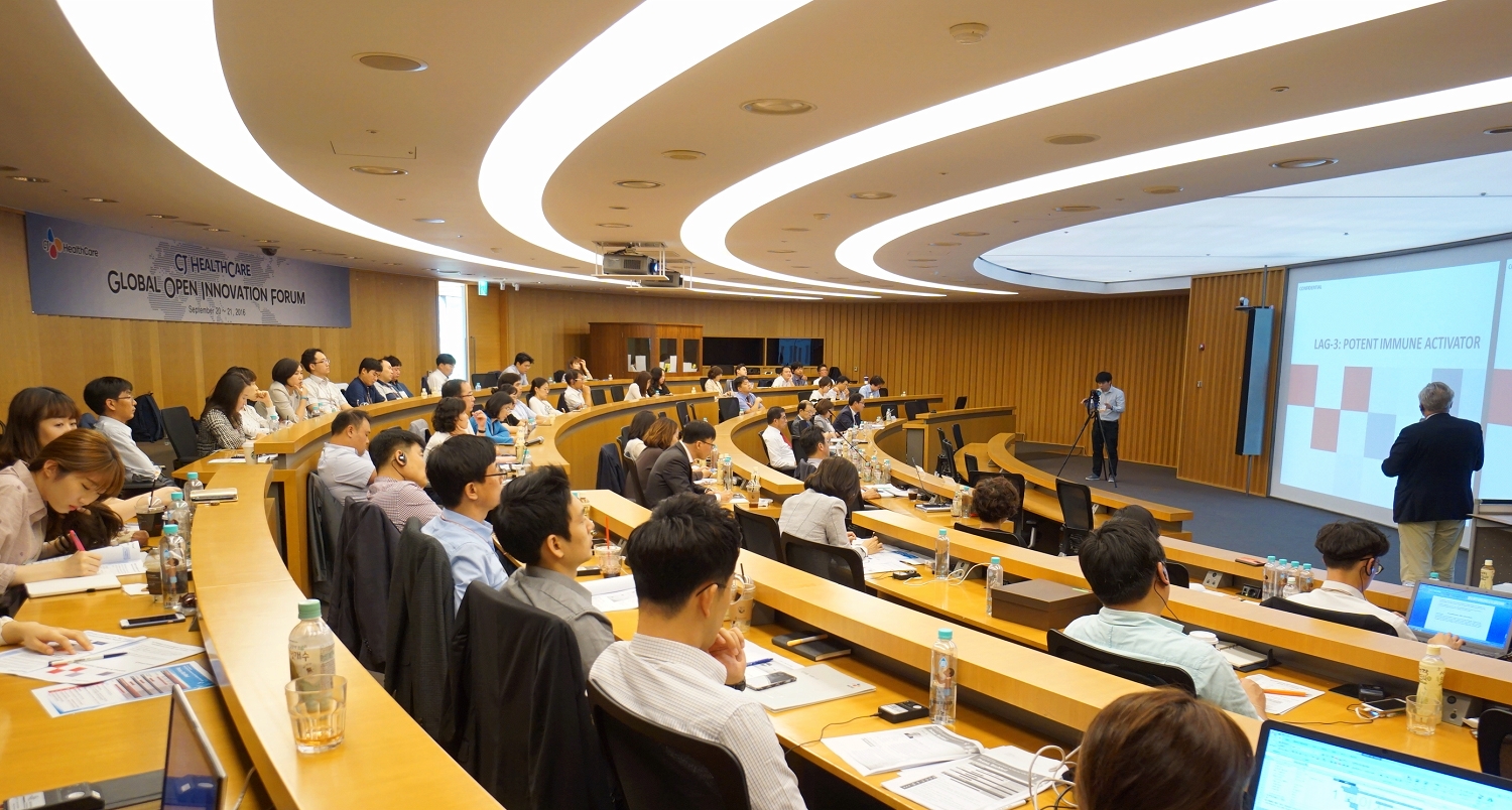 CJ HealthCare (CEO Seok-Hee Kang) announced on the 21st that it held the 'Global R & D Open Forum' in the second half of the year at CJ Humanville Leadership Center in Jung-gu, Seoul, Korea on 20th and 21st.